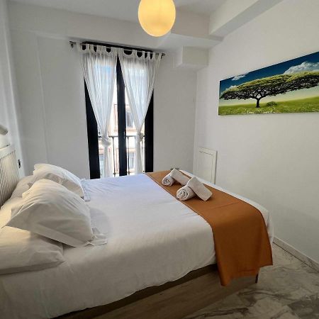Atico San Bernardo Terraza Y Parking Incluido Apartman Sevilla Kültér fotó