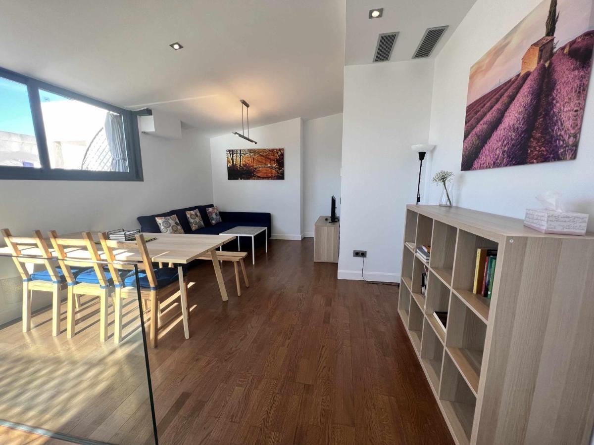 Atico San Bernardo Terraza Y Parking Incluido Apartman Sevilla Kültér fotó