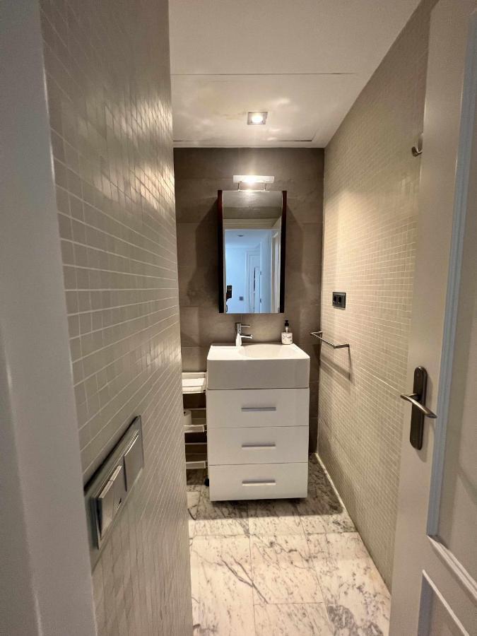 Atico San Bernardo Terraza Y Parking Incluido Apartman Sevilla Kültér fotó